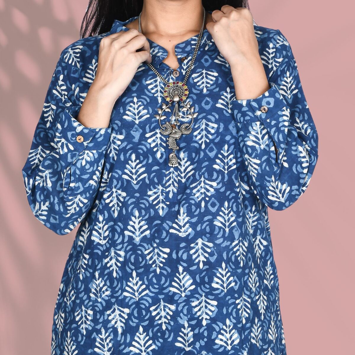 Blue Long-Cuff Kurti Front