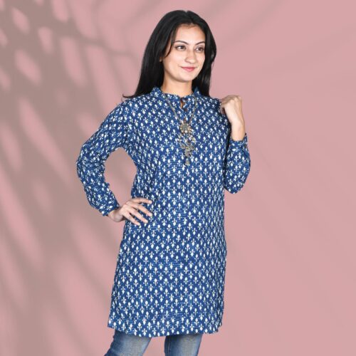 Blue Long-Cuff Kurti Right